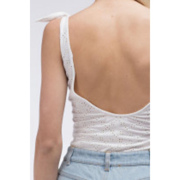 EYELET EMBROIDERED BODYSUIT - Picture 7 of 8
